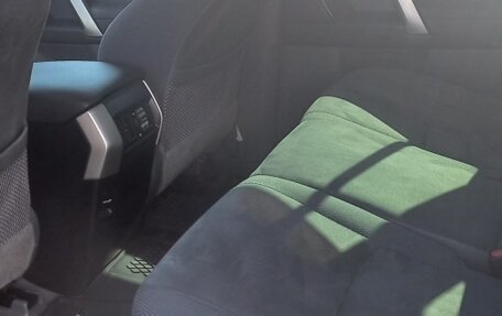 Toyota Land Cruiser Prado 150 рестайлинг 2, 2013 год, 3 200 000 рублей, 5 фотография