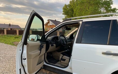 Land Rover Freelander II рестайлинг 2, 2011 год, 1 240 000 рублей, 14 фотография