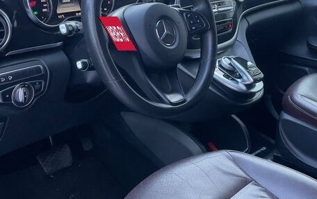 Mercedes-Benz V-Класс, 2017 год, 7 650 000 рублей, 5 фотография