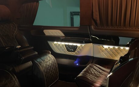 Mercedes-Benz V-Класс, 2017 год, 7 650 000 рублей, 14 фотография