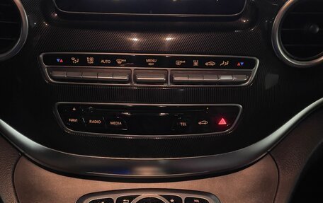 Mercedes-Benz V-Класс, 2017 год, 7 650 000 рублей, 10 фотография