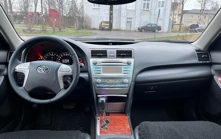 Toyota Camry, 2008 год, 799 000 рублей, 18 фотография