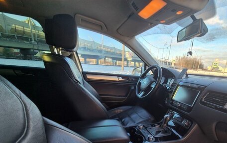 Volkswagen Touareg III, 2010 год, 1 650 000 рублей, 6 фотография