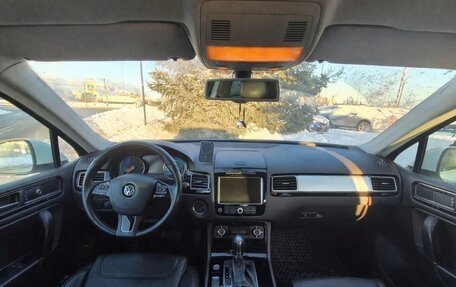 Volkswagen Touareg III, 2010 год, 1 650 000 рублей, 17 фотография