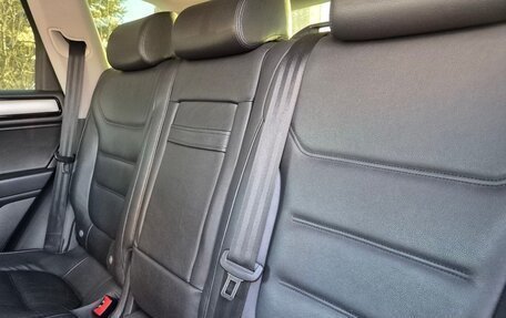 Volkswagen Touareg III, 2010 год, 1 650 000 рублей, 14 фотография