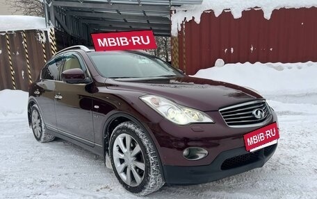 Infiniti QX50 I рестайлинг, 2013 год, 1 630 000 рублей, 2 фотография