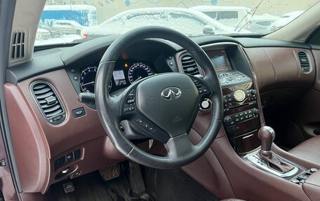 Infiniti QX50 I рестайлинг, 2013 год, 1 630 000 рублей, 7 фотография