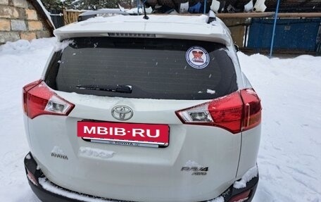 Toyota RAV4, 2014 год, 1 500 000 рублей, 3 фотография