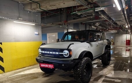 Ford Bronco, 2022 год, 9 000 000 рублей, 2 фотография