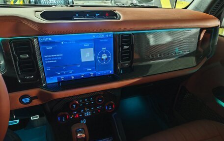 Ford Bronco, 2022 год, 9 000 000 рублей, 32 фотография