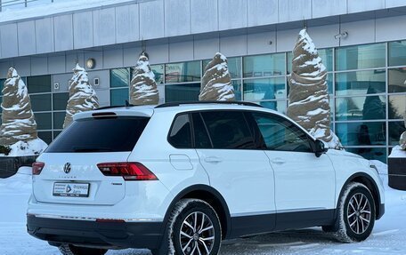 Volkswagen Tiguan II, 2021 год, 3 270 000 рублей, 6 фотография