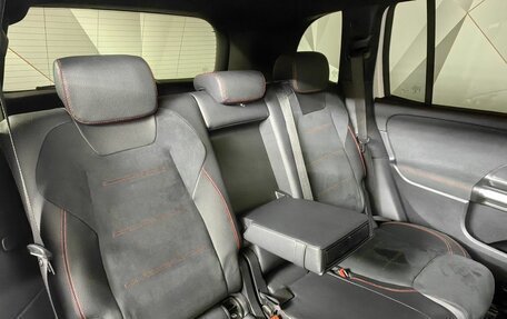 Mercedes-Benz GLB, 2021 год, 4 350 000 рублей, 17 фотография