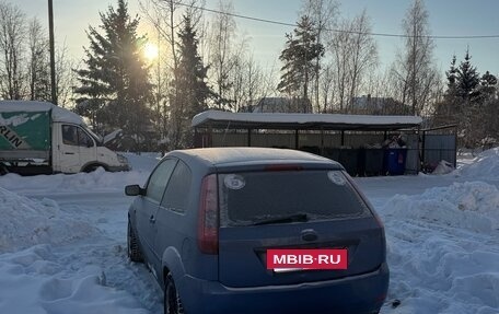 Ford Fiesta, 2005 год, 300 000 рублей, 5 фотография
