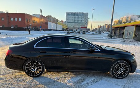 Mercedes-Benz E-Класс, 2017 год, 3 350 000 рублей, 9 фотография