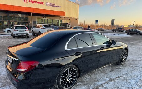 Mercedes-Benz E-Класс, 2017 год, 3 350 000 рублей, 14 фотография