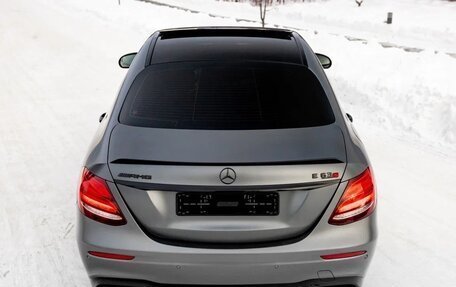 Mercedes-Benz E-Класс AMG, 2018 год, 6 450 000 рублей, 13 фотография