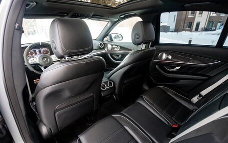 Mercedes-Benz E-Класс AMG, 2018 год, 6 450 000 рублей, 36 фотография