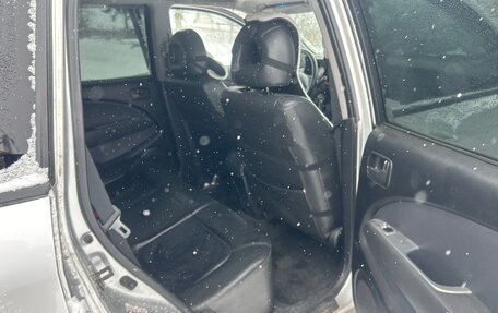 Mitsubishi Outlander III рестайлинг 3, 2002 год, 550 000 рублей, 15 фотография