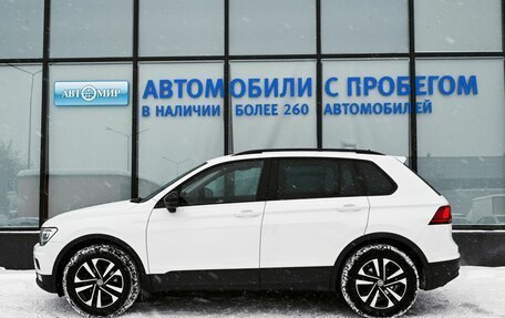 Volkswagen Tiguan II, 2019 год, 2 649 000 рублей, 2 фотография