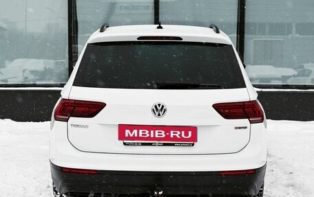 Volkswagen Tiguan II, 2019 год, 2 649 000 рублей, 4 фотография