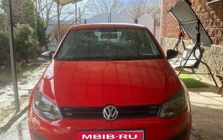 Volkswagen Polo VI (EU Market), 2010 год, 600 000 рублей, 1 фотография