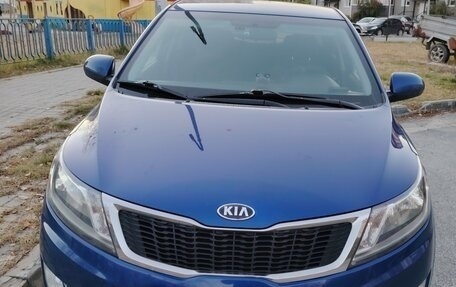 KIA Rio III рестайлинг, 2013 год, 920 000 рублей, 1 фотография