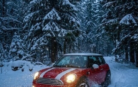 MINI Hatch, 2010 год, 920 000 рублей, 2 фотография