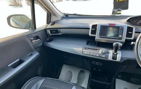 Honda Freed I, 2012 год, 1 379 000 рублей, 17 фотография