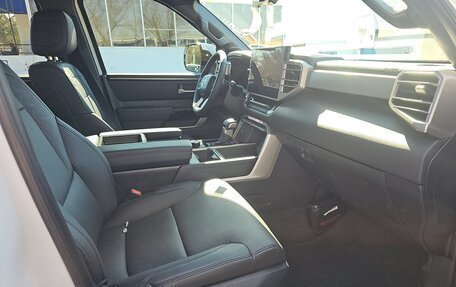 Toyota Tundra, 2025 год, 8 700 000 рублей, 11 фотография