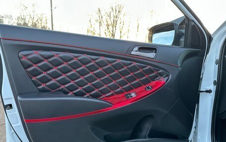 Hyundai Solaris II рестайлинг, 2014 год, 950 000 рублей, 11 фотография