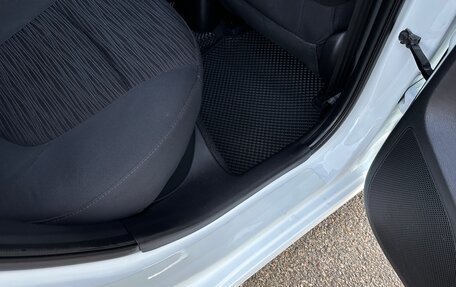 Hyundai Solaris II рестайлинг, 2014 год, 950 000 рублей, 16 фотография