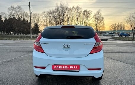 Hyundai Solaris II рестайлинг, 2014 год, 950 000 рублей, 4 фотография