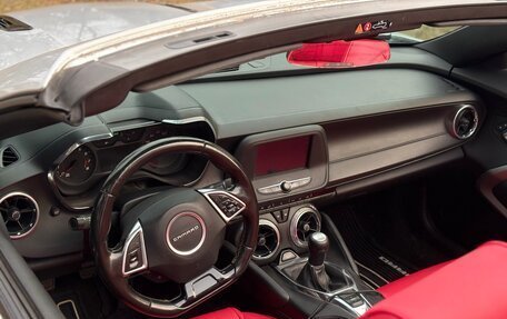 Chevrolet Camaro VI, 2016 год, 2 100 000 рублей, 6 фотография