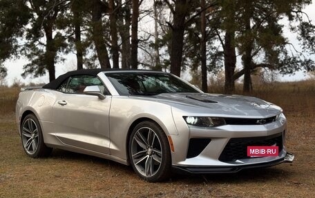 Chevrolet Camaro VI, 2016 год, 2 100 000 рублей, 2 фотография