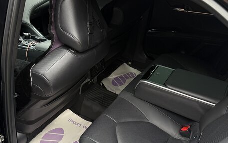 Toyota Camry, 2021 год, 3 330 000 рублей, 16 фотография