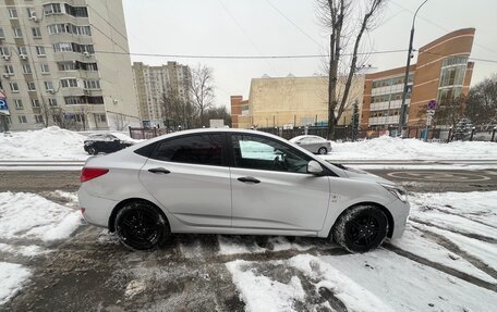 Hyundai Solaris II рестайлинг, 2014 год, 700 000 рублей, 3 фотография
