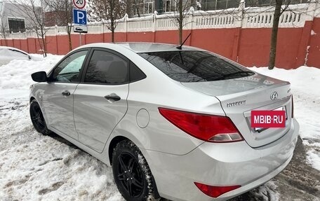 Hyundai Solaris II рестайлинг, 2014 год, 700 000 рублей, 11 фотография