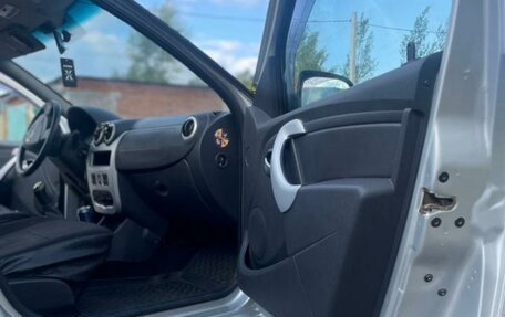 Renault Sandero I, 2014 год, 780 000 рублей, 5 фотография