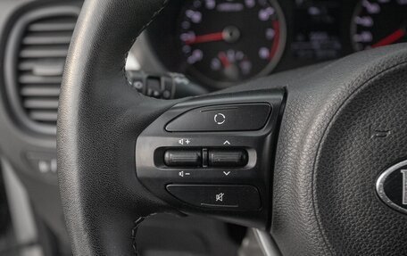 KIA Rio IV, 2018 год, 1 235 000 рублей, 9 фотография