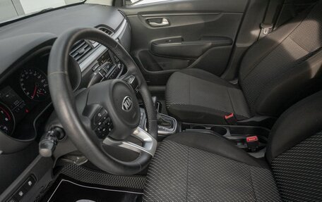 KIA Rio IV, 2018 год, 1 235 000 рублей, 12 фотография