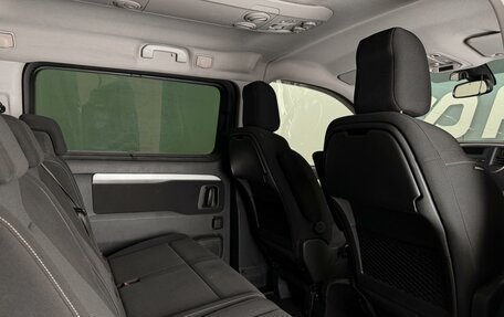 Peugeot Traveller I, 2020 год, 2 520 000 рублей, 10 фотография