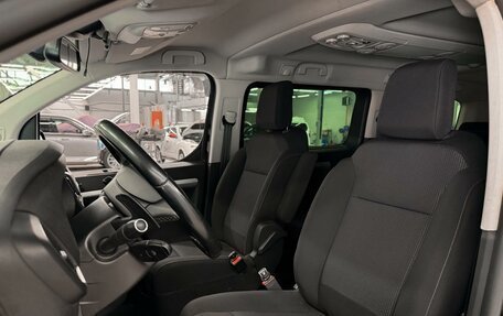 Peugeot Traveller I, 2020 год, 2 520 000 рублей, 7 фотография