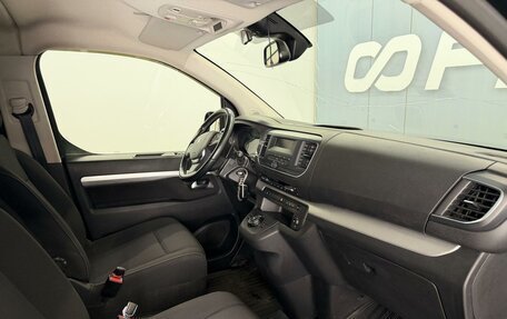 Peugeot Traveller I, 2020 год, 2 520 000 рублей, 12 фотография