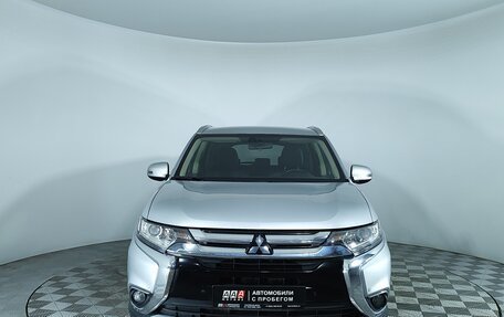 Mitsubishi Outlander III рестайлинг 3, 2018 год, 1 947 000 рублей, 2 фотография