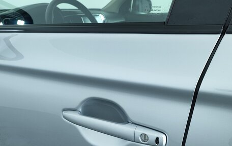 Mitsubishi Outlander III рестайлинг 3, 2018 год, 1 947 000 рублей, 9 фотография