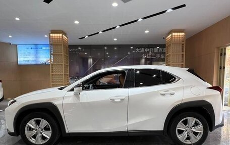 Lexus UX I, 2022 год, 2 740 355 рублей, 3 фотография