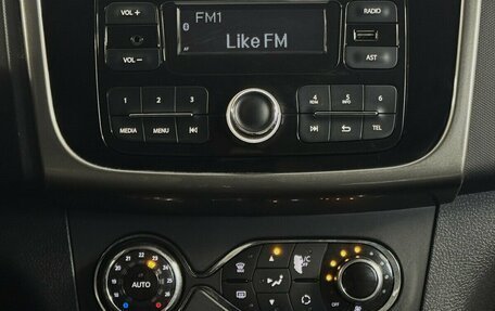 Renault Sandero II рестайлинг, 2018 год, 1 000 000 рублей, 7 фотография