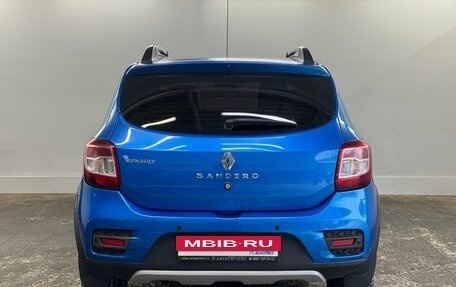 Renault Sandero II рестайлинг, 2018 год, 1 000 000 рублей, 3 фотография