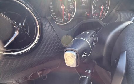 Mercedes-Benz GLA, 2018 год, 2 440 000 рублей, 12 фотография