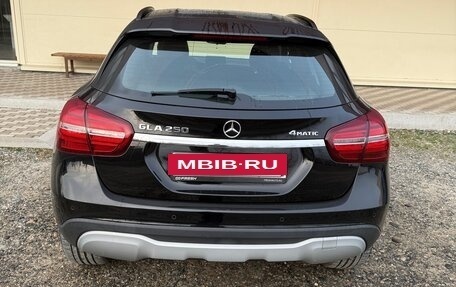 Mercedes-Benz GLA, 2018 год, 2 440 000 рублей, 29 фотография